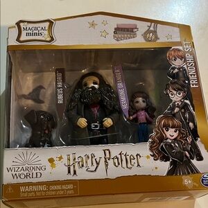 Wizarding World Friendship Set with Hagrid and Hermione